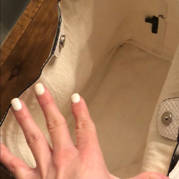 Hand bag - Picture 8 of 8